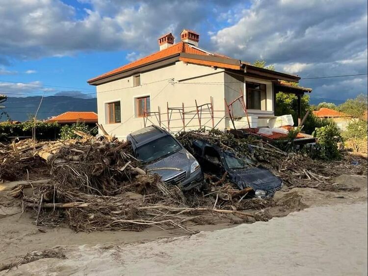 В Чепинци започват събиране на помощи за бедстващите в карловските села