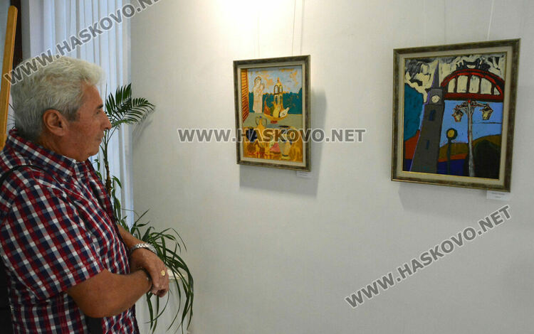 Автори от цялата страна запечатаха дъха на Хасково в своите картини