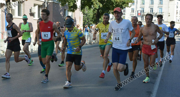 Георги Гергов за втори път спечели кроса от Димитровград до Хасково