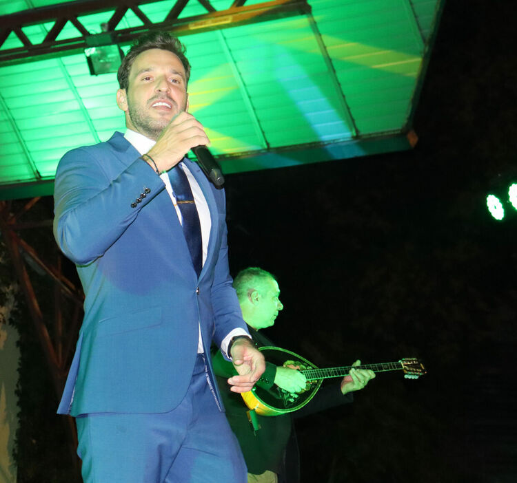 Хасковлии пяха и танцуваха с Милко Калайджиев и гост-звезди от Гърция 