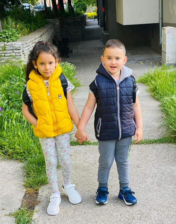 Събират средства за 5-годишно дете с увреден слух