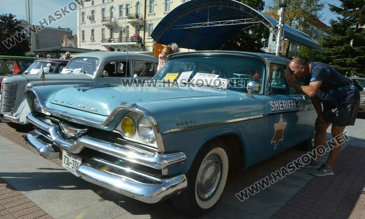 Второ място и една от специалните наград