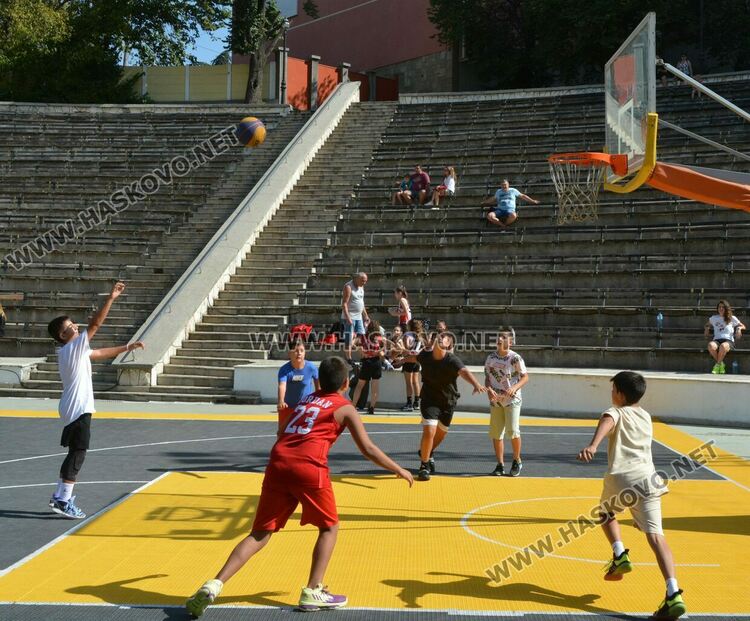 Стрийтбол маратон в Хасково, финалите при мъжете с награден фонд