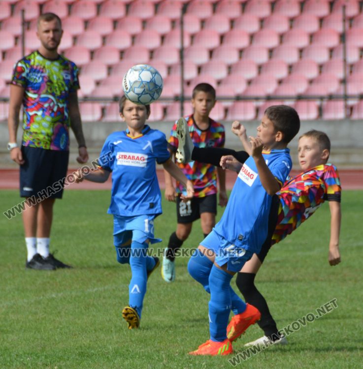 „Левски“ вдигната купата на турнира в Хасково