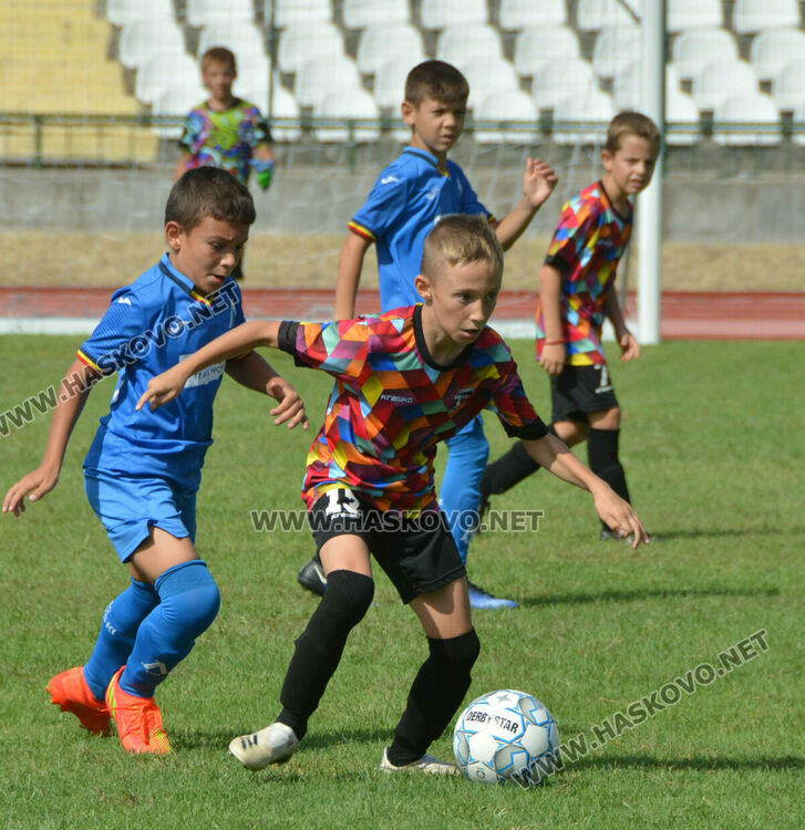 „Левски“ вдигната купата на турнира в Хасково