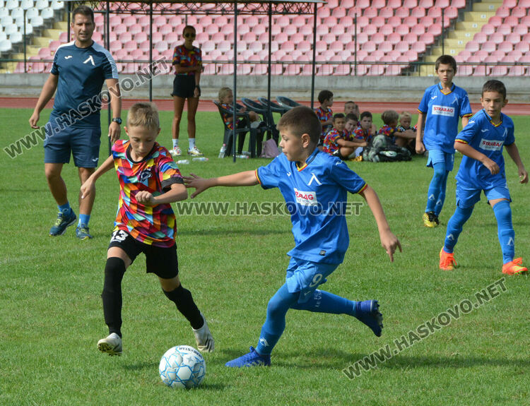 „Левски“ вдигната купата на турнира в Хасково