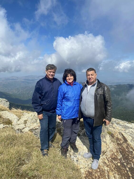 Цвета Караянчева изкачи връх Каймакчалан – една от българските светини-костници