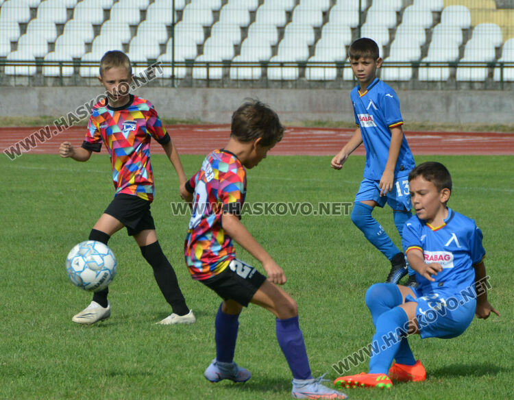 „Левски“ вдигната купата на турнира в Хасково