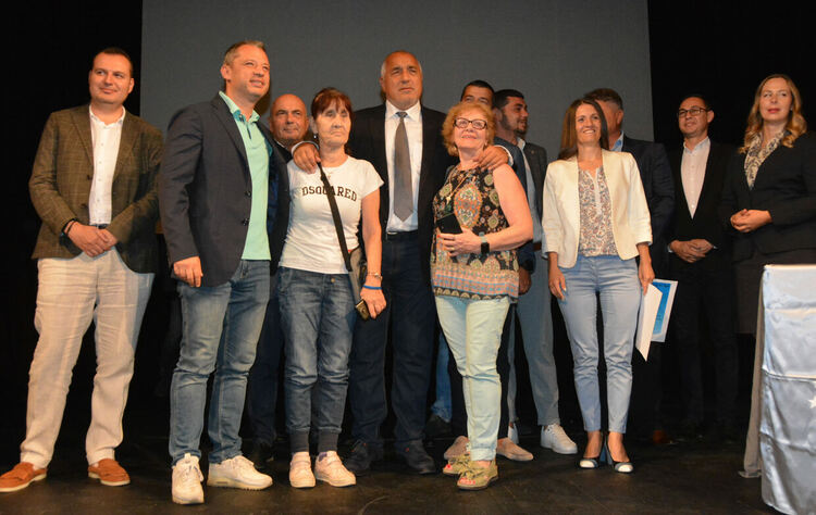 ГЕРБ представя свой план за възстановяване на страната