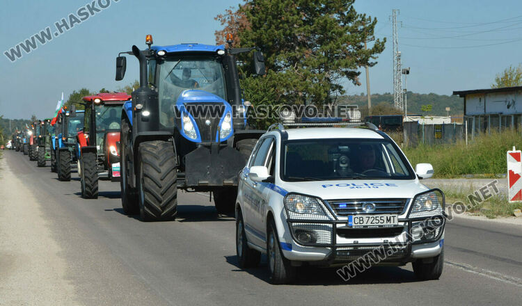 Протестно шествие в Хасково заради внос на зърно от Украйна