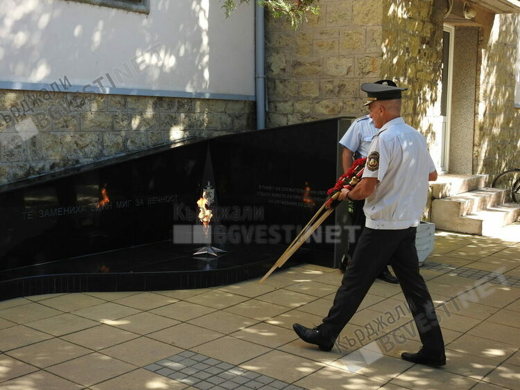 Отбелязваме днес в Кърджали  професионалния празник на нашите огнеборци