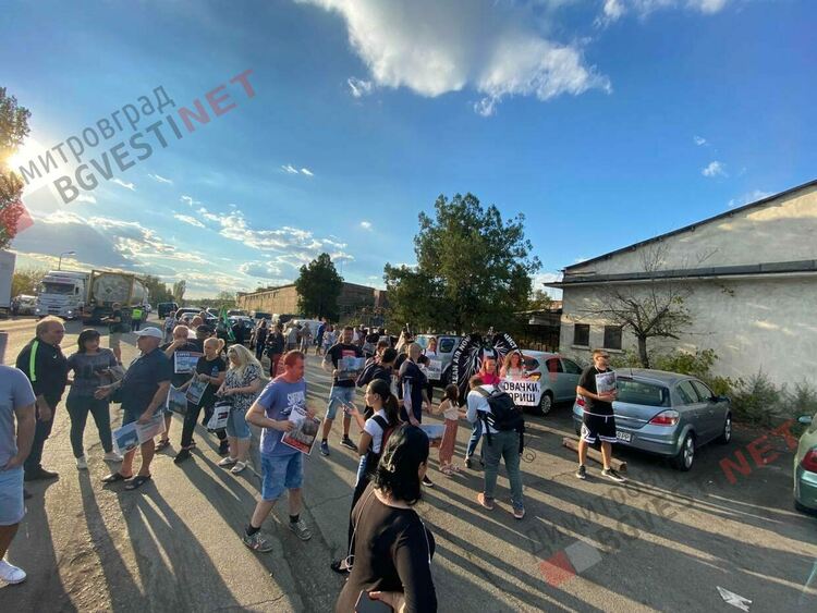 Димитровградчани подкрепиха протеста в Гълъбово за чист въздух - модернизация или ликвидация за Брикел
