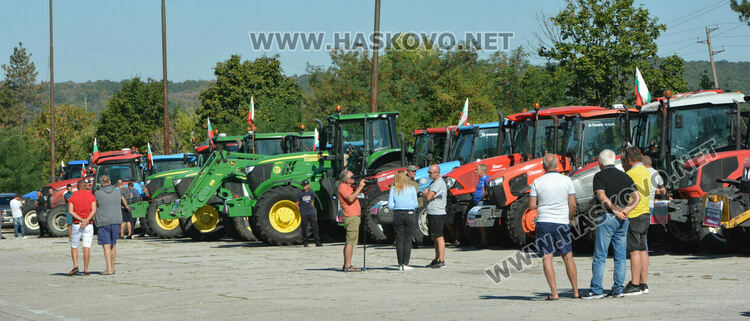 Протестно шествие в Хасково заради внос на зърно от Украйна