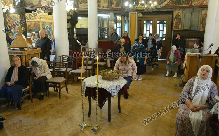 Отбелязваме Кръстовден днес