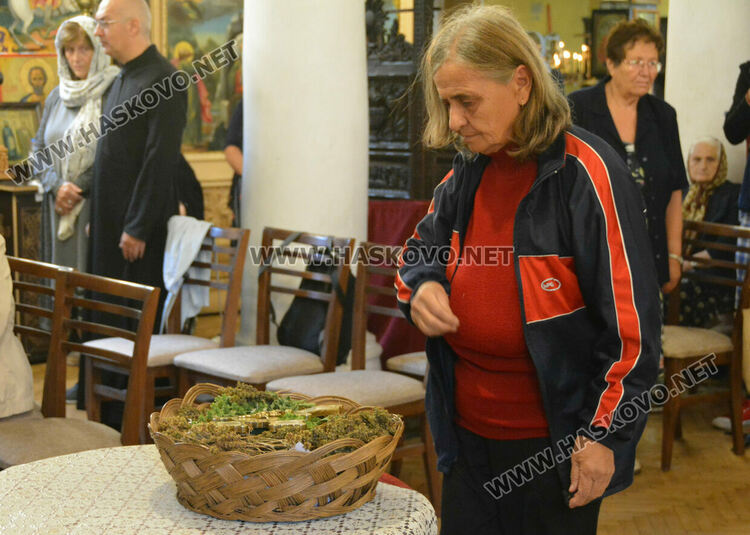 Отбелязваме Кръстовден днес