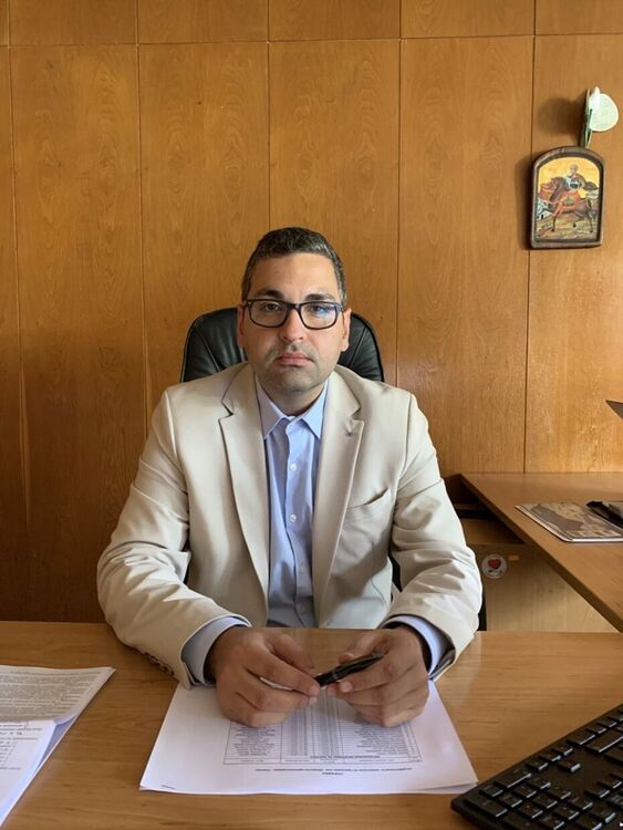 Юристът Георги Кисьов зае мястото на Андрей Кадишев като секретар на Областна администрация-Смолян
