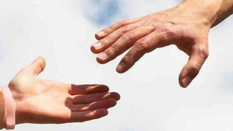 Във Върбина събират средства и работна ръка за ремонт в дома на сирак от селото