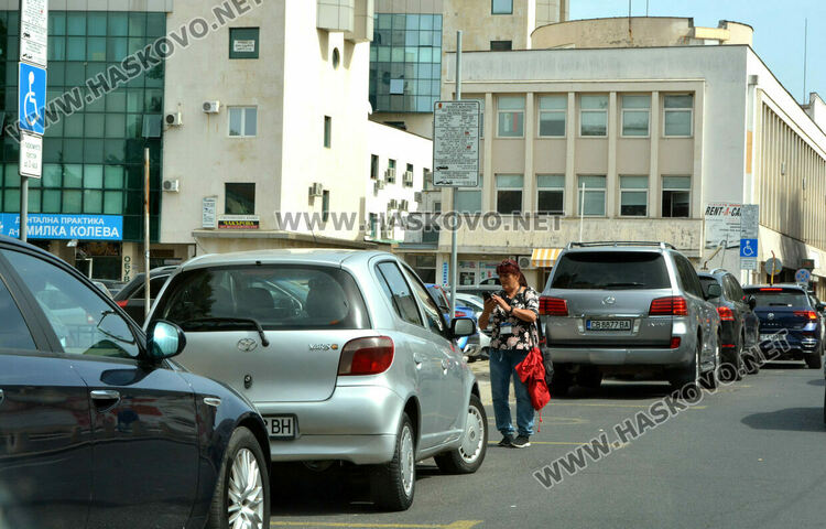 Новите места в Синята зона с плащане на паркомат или с SMS