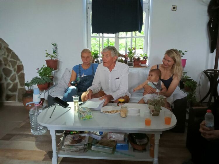 Англичанин постави началото на срещи с чужденци, живеещи в Брягово