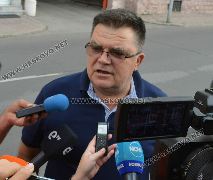 Задържаха клошари за пожарите в двете къщи и тютюневия склад в Хасково