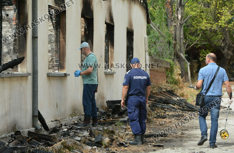 До 15 г. затвор за клошаря, задържан за трите пожара в Хасково