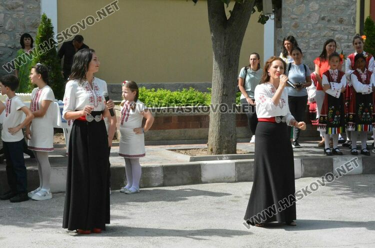 Откриха обновената обществена баня в Минерални бани