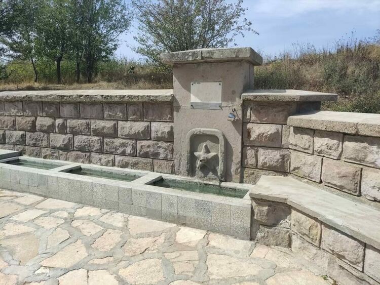 Възстановиха стара чешма, смятана за лечебна