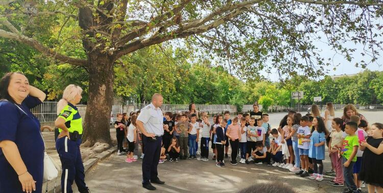 В „Йовков“ се проведе превантивна инициатива по пътна безопасност