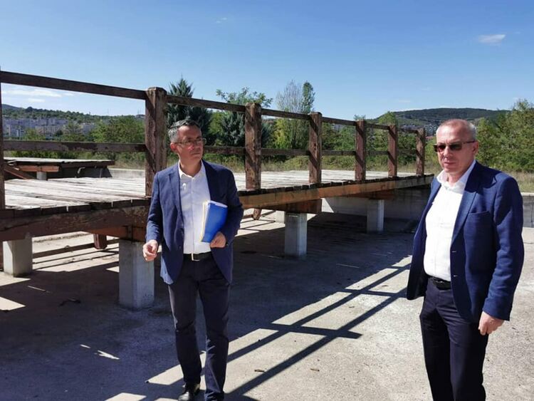 Община Кърджали ще изгражда буферен паркинг в зоната на парк "Арпезос Север"