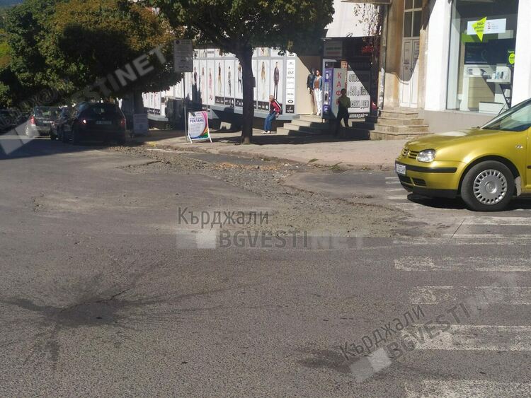 Вълна от недоволство от разбитите улици заради Водния цикъл в Кърджали, оплаквания валят във „В иК”