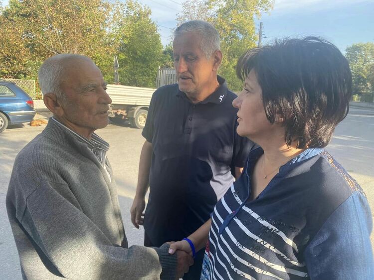 Цвета Караянчева: Ефектът от „Промяната“ - празни приказки и празни хладилници