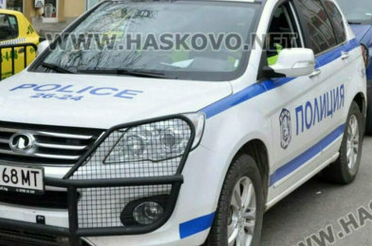 Арести в Харманли, Хасково, Средец и Пловдив за канал за мигранти