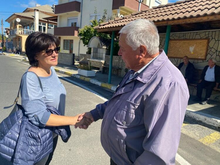 В  Ардинско не вярват на партийни пришълци, по джоба си съдят за дереджето на държавата 