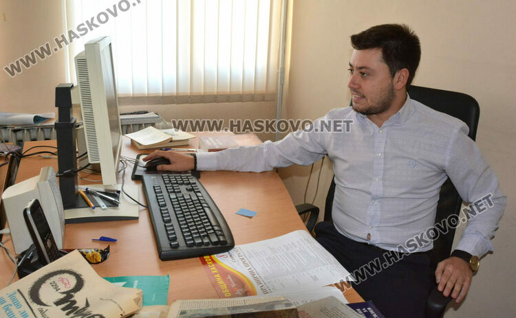 Левент Халил