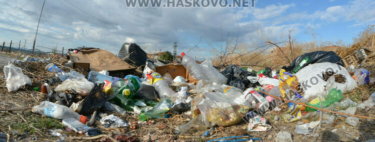 Ново нерегламентирано сметище се появи в „Република“