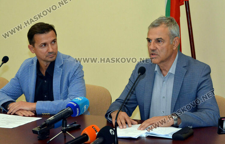 Частичното бедствено положение в Хасковско е за осигуряване достъпа до оградата по границата, успокои областният управител