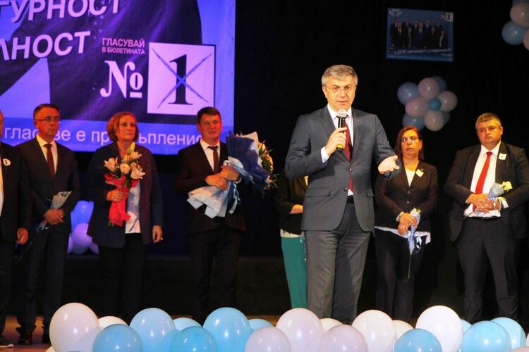 Мустафа Карадайъ в Кърджали: ДПС мисли дългосрочно,изпреварва времето!