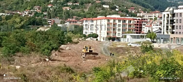 Започна изграждането на буферен паркинг до парк „Арпезос Север”/снимки/