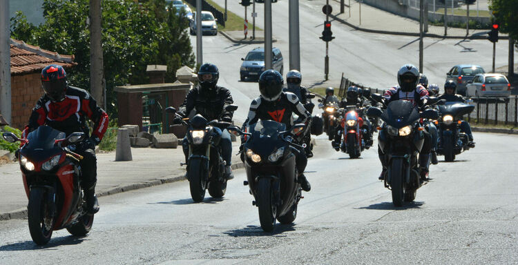 Мотошествие в памет на загиналите мотористи в Хасково