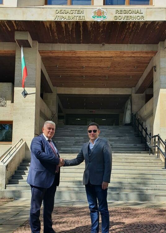 Министър Пулев в Смолян: Пари има и ще стигнат навреме до бизнеса