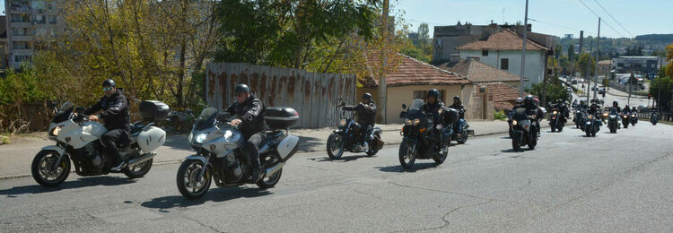 Мотошествие в памет на загиналите мотористи в Хасково