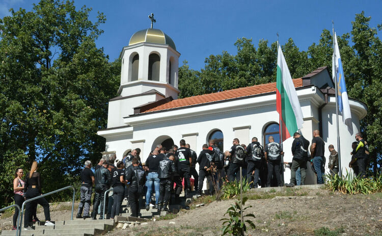 Мотошествие в памет на загиналите мотористи в Хасково