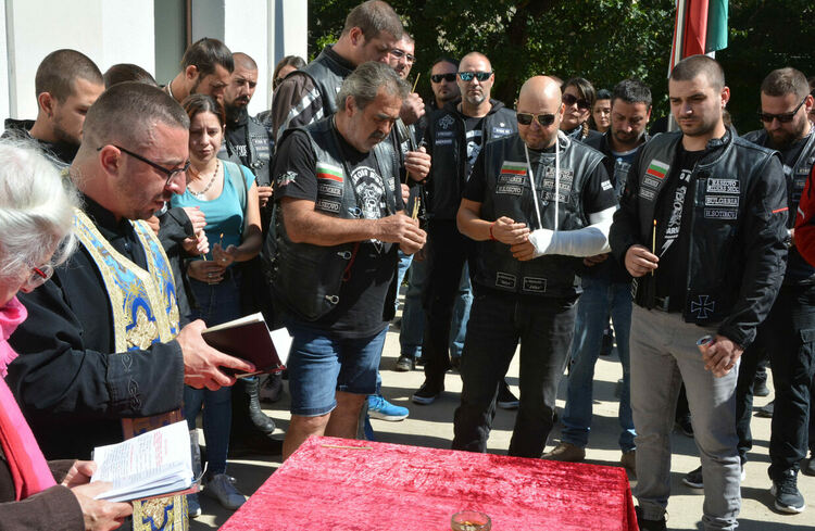 Мотошествие в памет на загиналите мотористи в Хасково