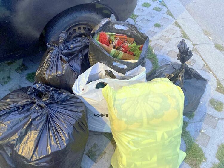 15 доброволци от общината заминаха в помощ на бедстващите след потопа жители на карловското село Каравелово