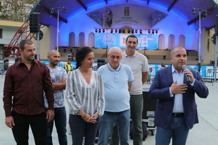 ИТН закри предизборната си кампания с концерт в Хасково, гледан от близо 4000 души