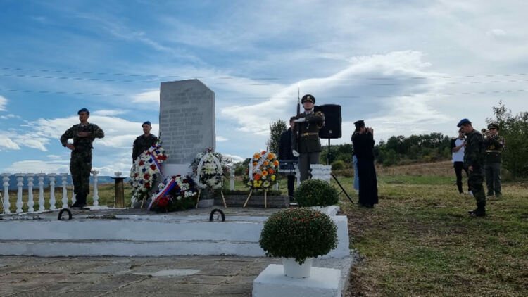 Почетоха загиналите в катастрофата в село Гълъбник