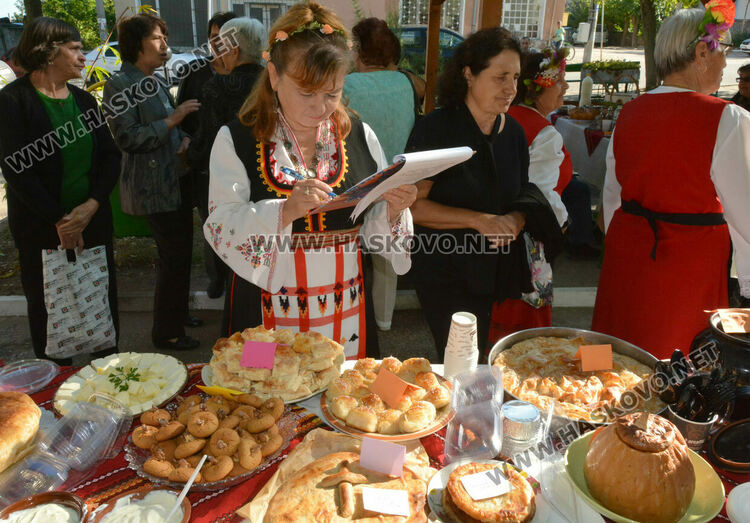 Първи кулинарен празник се проведе в Сталево