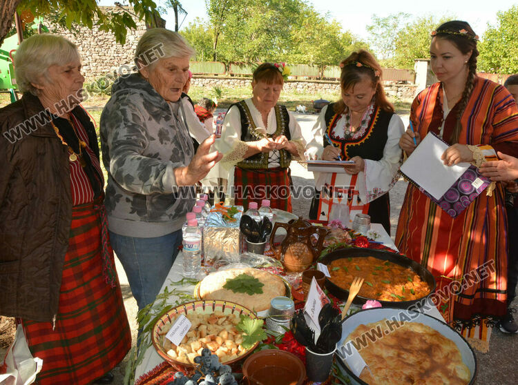 Първи кулинарен празник се проведе в Сталево
