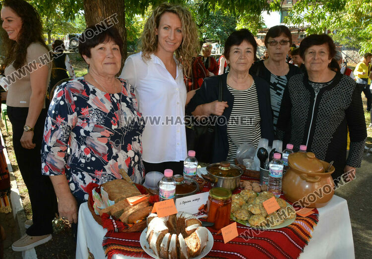 Първи кулинарен празник се проведе в Сталево