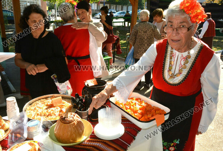 Първи кулинарен празник се проведе в Сталево